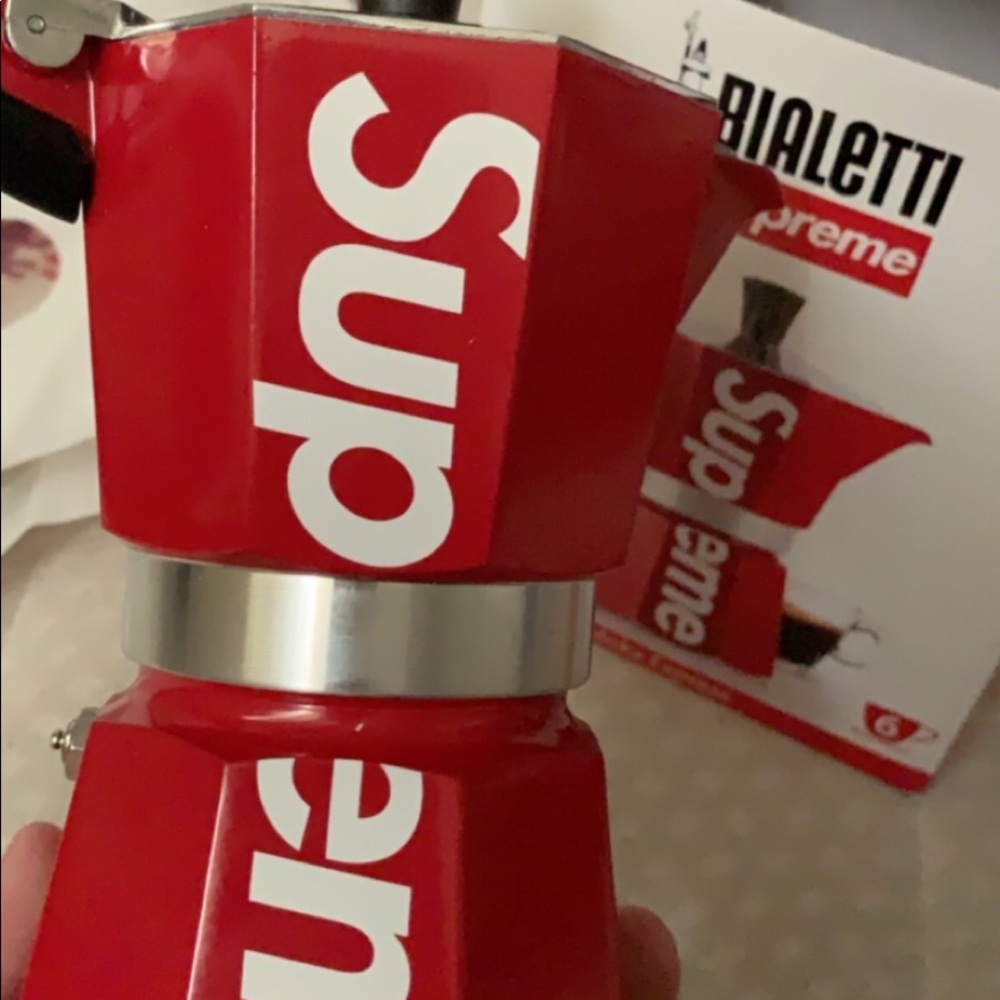 Supreme Moka Express